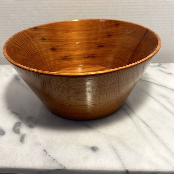 Wood bowl hand made & signed Texas star - Picture 2 of 7